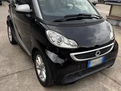 Usata 2012 Smart ForTwo Coupé Due volumi | 5900 € (Buon prezzo)