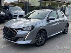 Argento Usata 2021 Peugeot 208 Active Due volumi | 11.500 € (Buon prezzo)