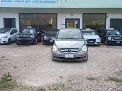 Grigio Usata 2007 Mercedes B180 Monovolume | 1999 € (Super prezzo)