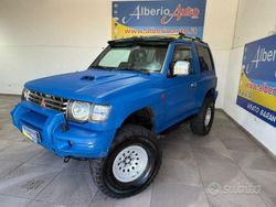 Blu Usata 2002 Mitsubishi Pajero SUV | 9900 € (Molto cara)