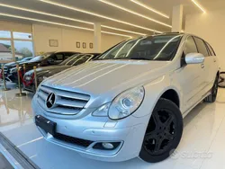 Mercedes R320