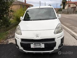 Bianco Usata 2013 Peugeot Partner Tepee Outdoor Monovolume | 5999 € (Buon prezzo)