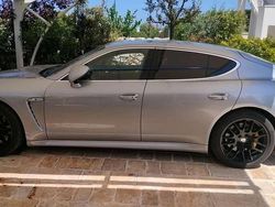 Argento Usata 2010 Porsche Panamera Turbo Tre volumi | 37.000 € (Molto cara)