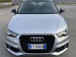Usata 2015 Audi A1 Sportback Admired Due volumi | 12.500 € (Buon prezzo)