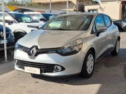 Argento Usata 2015 Renault Clio IV Tre volumi | 6900 € (Buon prezzo)
