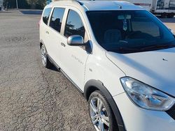 Bianco Usata 2016 Dacia Lodgy Monovolume | 5800 € (Buon prezzo)