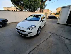 Usata 2015 Fiat Punto Easy Due volumi | 4500 € (Buon prezzo)
