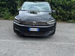 Nero Usata 2017 VW Touran Monovolume | 19.000 € (Cara)
