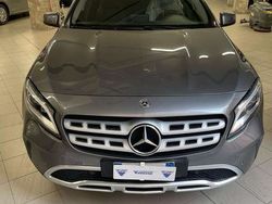Grigio Usata 2018 Mercedes GLA200 SUV | 17.900 € (Buon prezzo)
