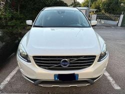 Bianco Usata 2013 Volvo XC60 Momentum SUV | 12.000 € (Buon prezzo)
