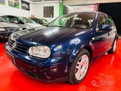 Blu Usata 2000 VW Golf IV Highline Tre volumi | 3700 € (Cara)