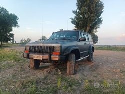 Usata 1989 Jeep Cherokee SUV | 2900 €