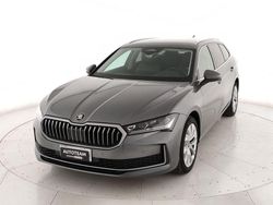 Grigio grafite Usata 2025 Skoda Superb Style Station wagon | 37.500 € (Molto cara)