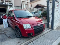 Rosso Usata 2009 Fiat Panda Tre volumi | 5800 € (Ottimo prezzo)