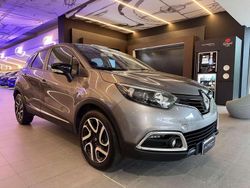Grigio Usata 2016 Renault Captur Life SUV | 9500 € (Buon prezzo)