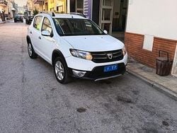 Bianco Usata 2016 Dacia Sandero Tre volumi | 7500 € (Ottimo prezzo)