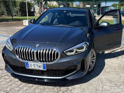 Grigio Usata 2021 BMW 116 M Sport Due volumi | 20.900 € (Buon prezzo)