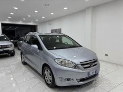 Grigio Usata 2005 Honda FR-V Monovolume | 3990 € (Buon prezzo)