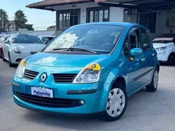 Blu/azzurro(met.) Usata 2006 Renault Modus Dynamique Monovolume | 1990 € (Buon prezzo)