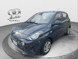 Grigio Usata 2022 Hyundai i10 Advanced Plus Due volumi | 10.490 € (Buon prezzo)