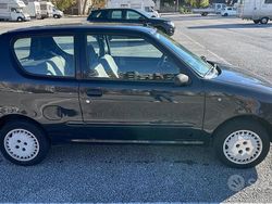 Nero Usata 2004 Fiat 600 | 1700 €