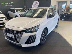Bianco Nuova 2025 Peugeot 208 Allure Due volumi | 21.400 € (Buon prezzo)
