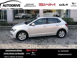Argento Usata 2019 VW Polo Comfortline Tre volumi | 15.400 € (Buon prezzo)