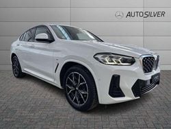 Bianco / pastello Usata 2022 BMW X4 M Sport SUV | 45.700 € (Buon prezzo)