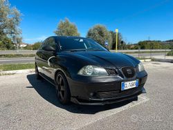 Nero Usata 2004 Seat Ibiza Stylance Tre volumi | 2500 € (Buon prezzo)