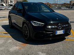 Nero Usata 2020 Mercedes GLA200 AMG SUV | 34.900 €