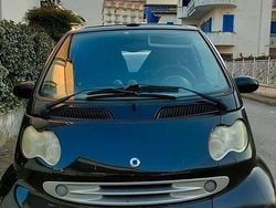 Nero Usata 2004 Smart ForTwo Cabrio Cabrio | 1000 €