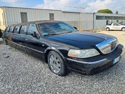 Nero Usata 2005 Lincoln Town Car Tre volumi | 3100 €