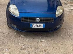 Usata 2005 Fiat Grande Punto Due volumi | 2000 € (Ottimo prezzo)