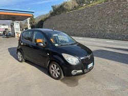 Nero Usata 2010 Opel Agila Enjoy Due volumi | 3600 € (Buon prezzo)