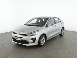 Argento Usata 2021 Kia Rio Style | 12.599 € (Buon prezzo)