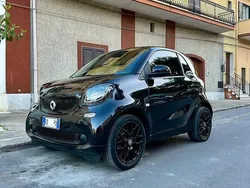 Usata 2016 Smart ForTwo Coupé Due volumi | 9500 € (Buon prezzo)