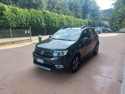 Grigio Usata 2018 Dacia Sandero Stepway Due volumi | 8900 € (Cara)