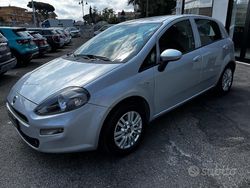 Argento Usata 2016 Fiat Punto Lounge Due volumi | 7800 € (Cara)