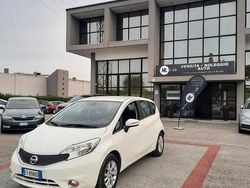 Bianco Usata 2015 Nissan Note Tre volumi | 5900 € (Buon prezzo)