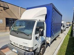 Bianco Usata 2006 Nissan Cabstar Pick-up | 10.000 € (Buon prezzo)