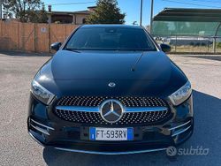 Nero Usata 2019 Mercedes A180 AMG line Tre volumi | 24.500 € (Buon prezzo)