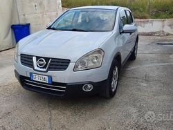 Grigio Usata 2007 Nissan Qashqai Acenta SUV | 2999 € (Buon prezzo)