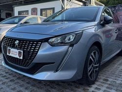 Grigio Usata 2023 Peugeot 208 Active Due volumi | 15.100 € (Buon prezzo)