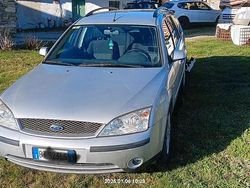 Usata 2001 Ford Mondeo Station wagon | 1500 €