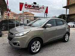 Bronzo Usata 2011 Hyundai ix35 Comfort SUV | 9000 € (Molto cara)