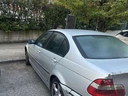 Usata 2002 BMW 320 Tre volumi | 2000 €