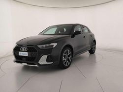 Nero mito metallizzato Usata 2022 Audi A1 Design Due volumi | 23.500 € (Buon prezzo)