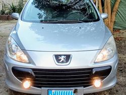 Grigio Usata 2005 Peugeot 307 Station wagon | 1000 € (Ottimo prezzo)