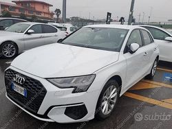 Bianco Usata 2023 Audi A3 Tre volumi | 17.900 € (Buon prezzo)