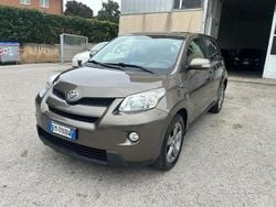 Grigio Usata 2012 Toyota Urban Cruiser Lounge Station wagon | 6300 € (Buon prezzo)